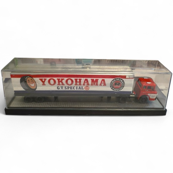 Yokohama ’57 Mack‎ Model N Diecast Truck S33 GT Special 1:33 Scale Collectible - Picture 4 of 10